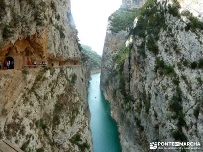 Montfalcó,Mont-rebei-Noguera Ribagorzana-Semana Santa; puente del pilar fin de año